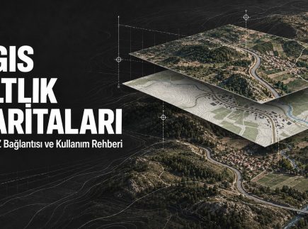 QGIS altlık haritalarını temsil eden, üst üste yerleştirilmiş uydu görüntüsü ve topoğrafik harita katmanları.